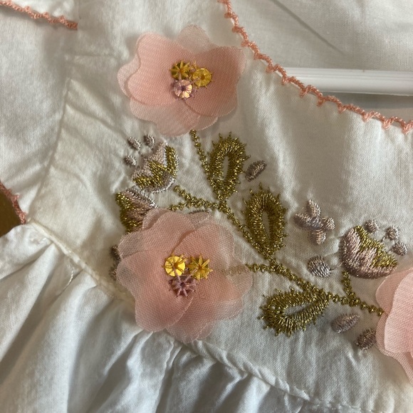 Girl’s 4T Catherine Malandrino White and Pink Dress - Picture 2 of 7